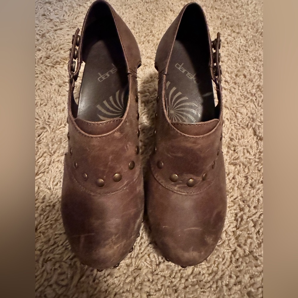 Dansko Ryder Clogs Brown Crazy Horse. Distressed Leather Biker Women's 39/8.5